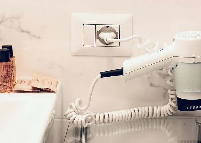 ベッド・アンド・ブレックファスト Les 4*